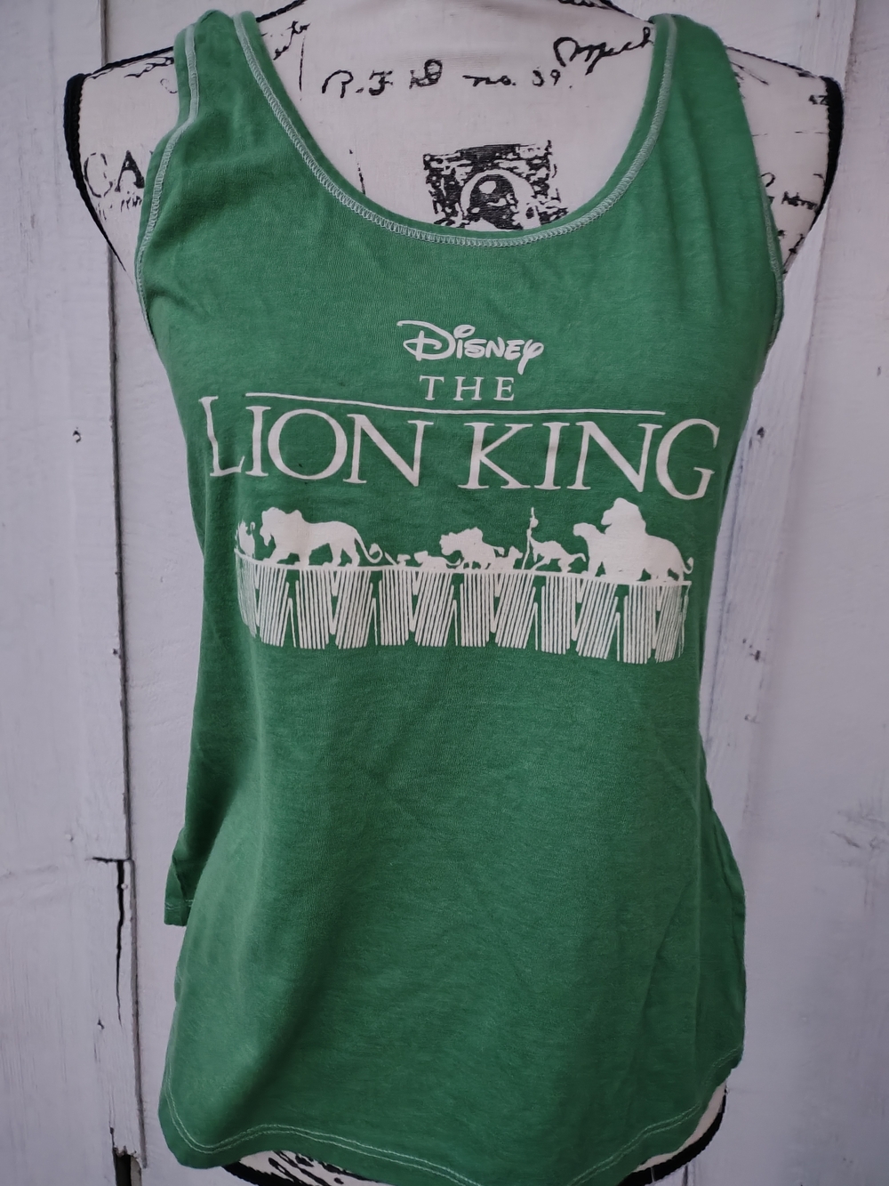 Disney Green Lion King Racerback Y2K Tank Top White Graphic Timon Pumba Simba M